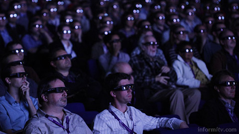 Viewers watching a 3D presentation at the IBC Awards in Amsterdam. Photo: IBC.