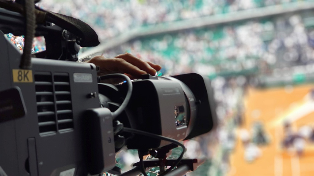 8K coverage of the French Open